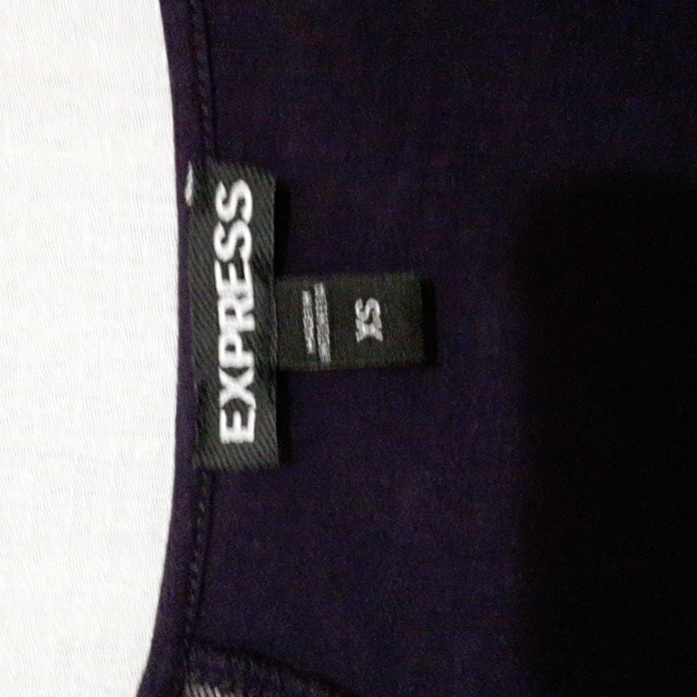 Express top - Picture 3 of 6